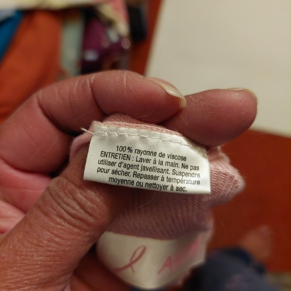 Vintage* Pink Viscose Avon Shawl/Scarf - Picture 5 of 6